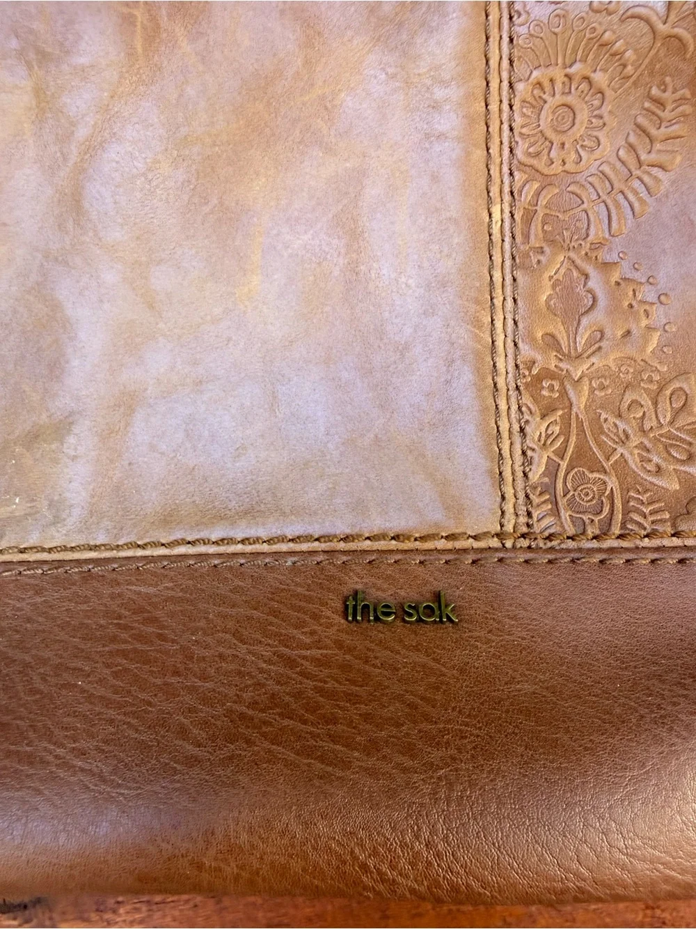 The Sak tan embossed shoulder bag - Picture 2 of 3